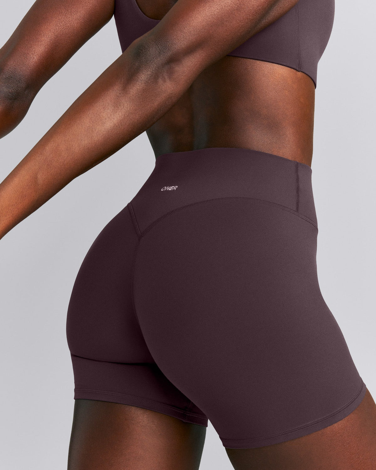 Oner Active SoftMotion™ High Waisted Shorts 6" | Dark Umber Brown