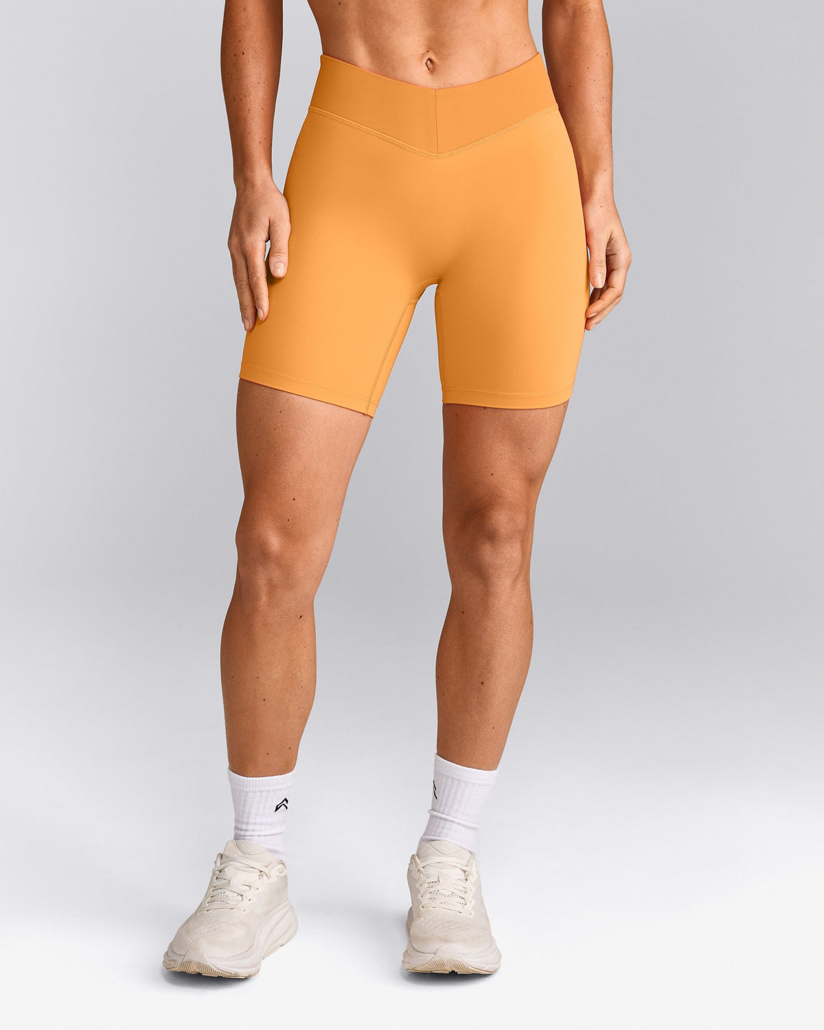 Oner Active UnifiedMove™ V Front Mid Rise Shorts 6" | Powdered Orange