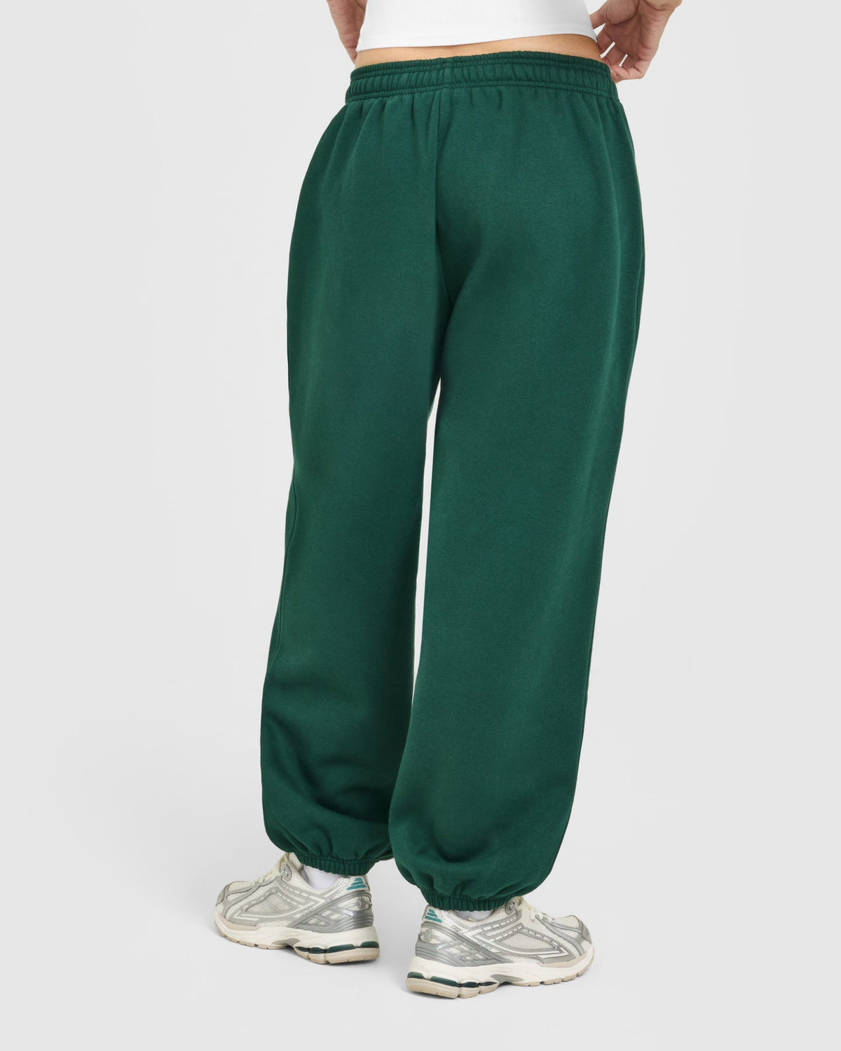 Oner Active Foundations Oversized Oner Girlfriend Sweatpants | Racing Green