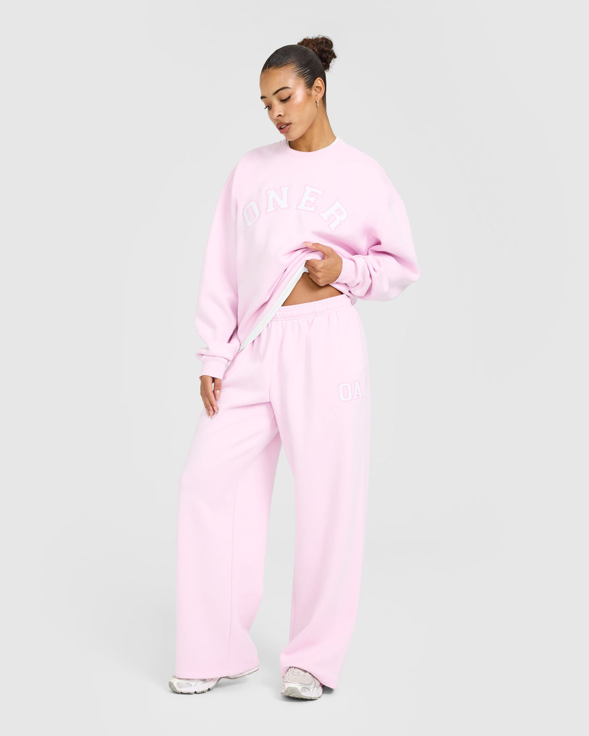 Oner Active Foundations Oversized Oner Girlfriend Straight Leg Sweatpants | Chalk Pink