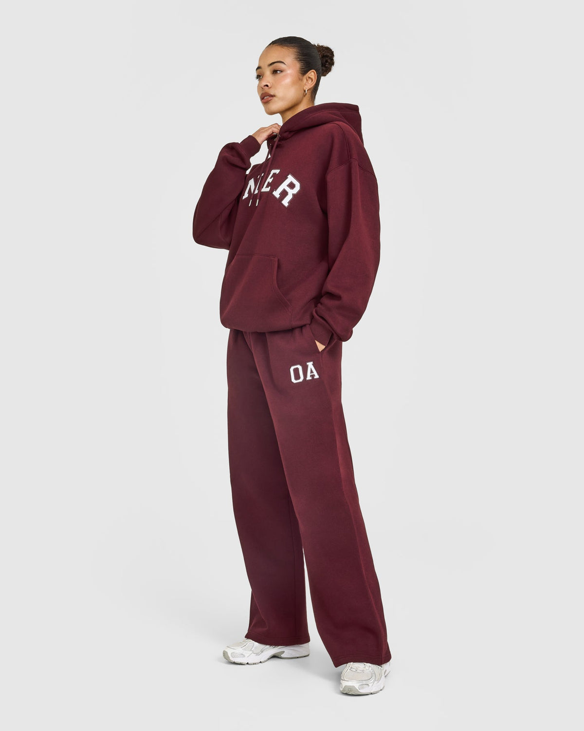 Oner Active Foundations Oversized Oner Girlfriend Straight Leg Sweatpants | Rosewood