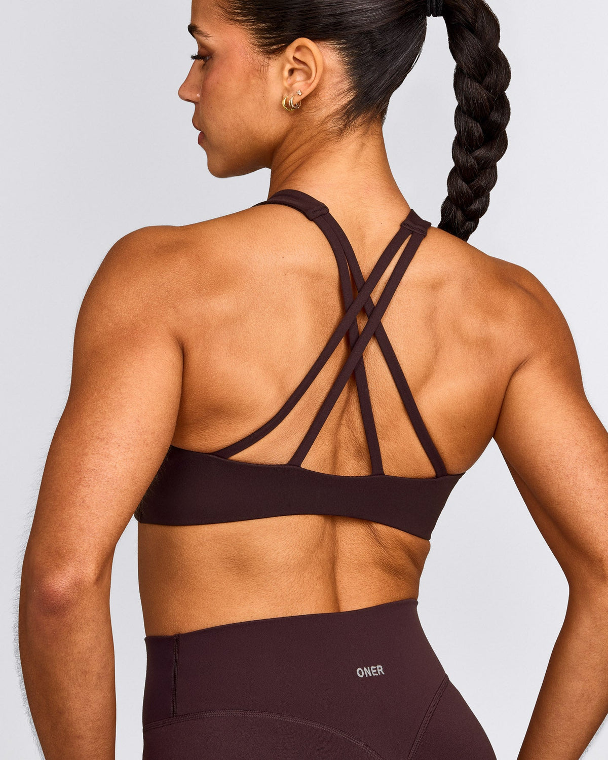 Oner Active EasyLift™ High Neck Sports Bra | Plum Brown