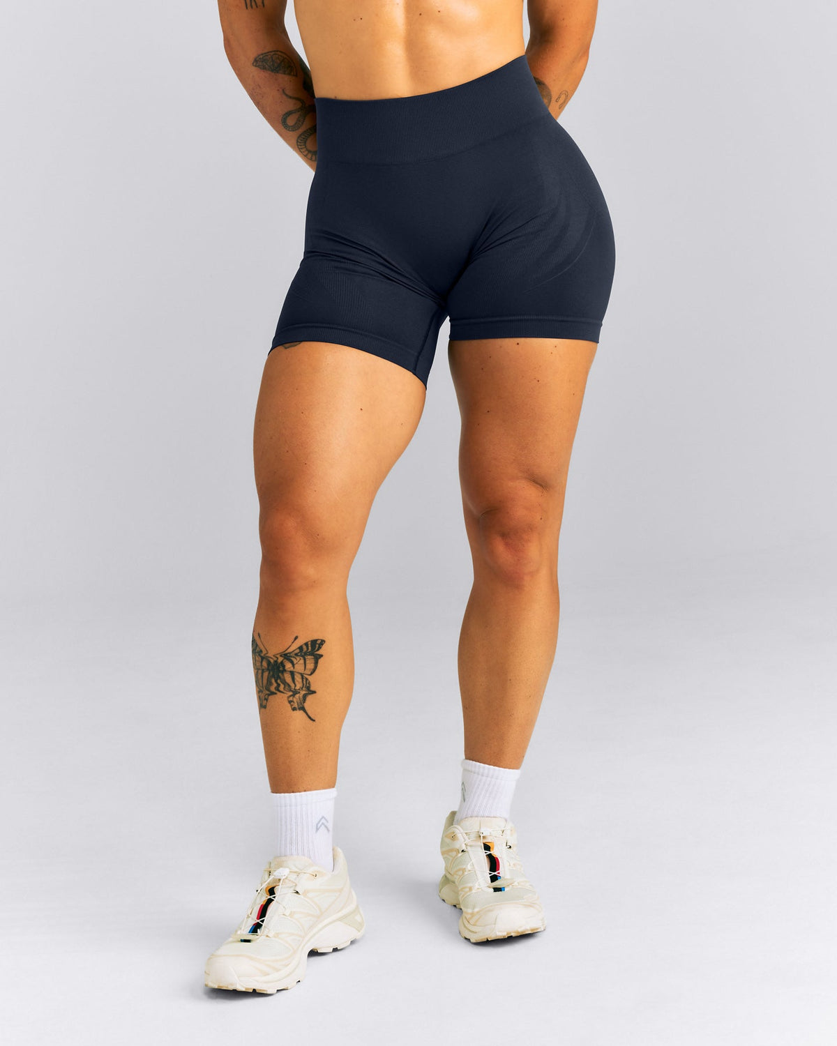 Oner Active EnhanceLift™ Seamless Mid Rise Shorts | True Blue
