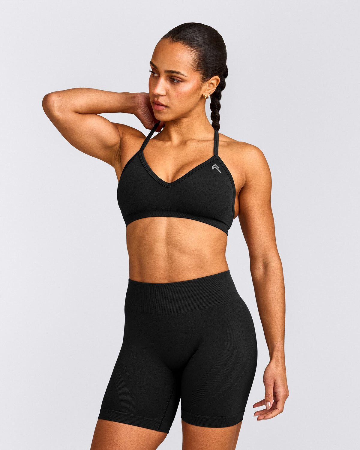 Oner Active EnhanceLift™ Seamless Strappy Sports Bra | Black