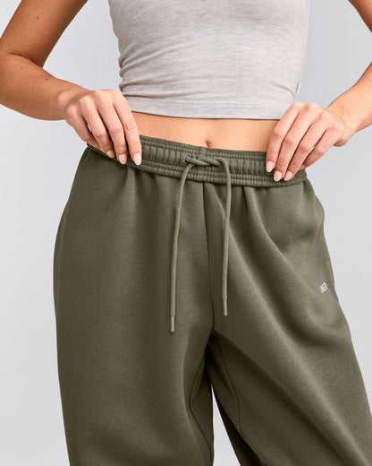Oner Active Foundations Cosy Oversized Sweatpants | Alpine Green