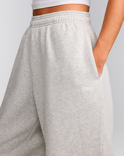 Oner Active Foundations Cosy Oversized Straight Leg Sweatpants | Light Gray Marl