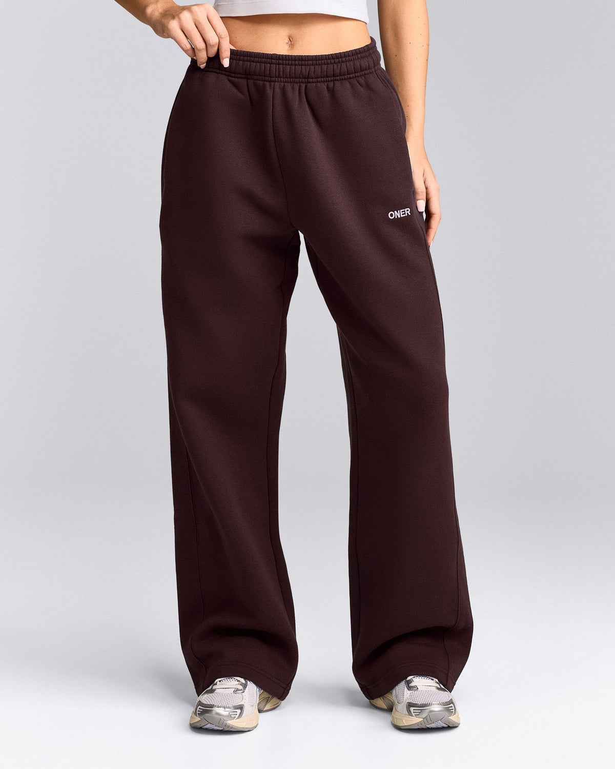 Oner Active Foundations Cosy Straight Leg Sweatpants | Plum Brown