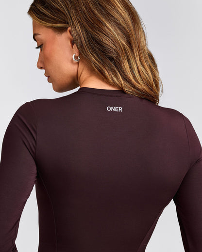 Oner Active Mellow™ Motion Crew Neck Long Sleeve Mid Top | Plum Brown