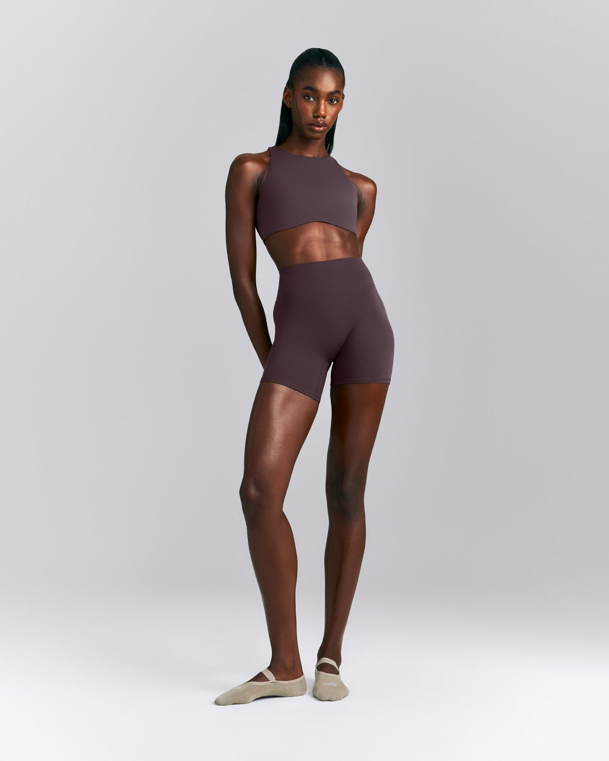 Oner Active SoftMotion™ High Neck Sports Bra | Dark Umber Brown