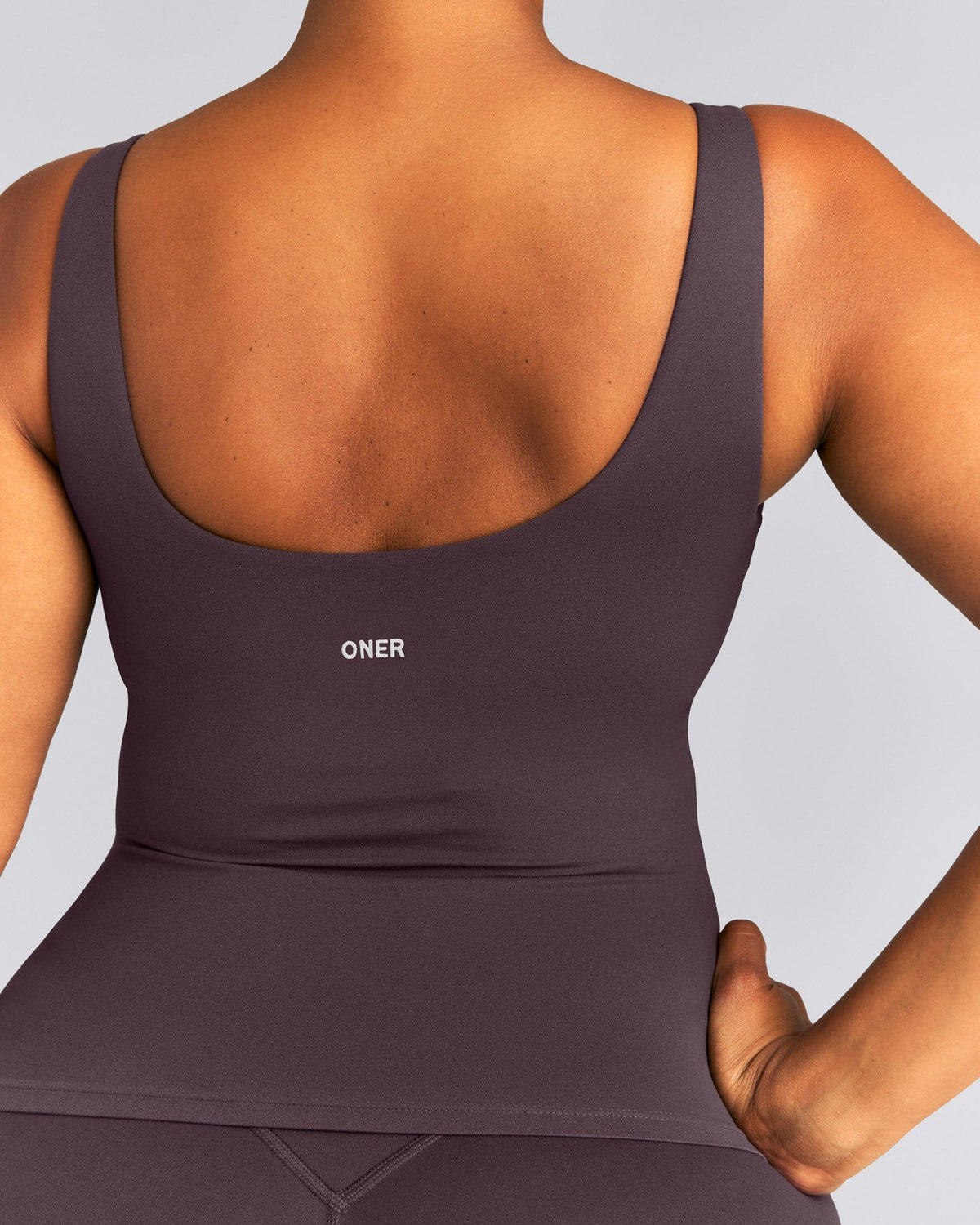 Oner Active SoftMotion™ Scoop Neck Tank Top | Dark Umber Brown