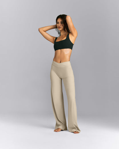 Oner Active SoftMotion™ Soft Square Neck Sports Bra | Emerald Noir
