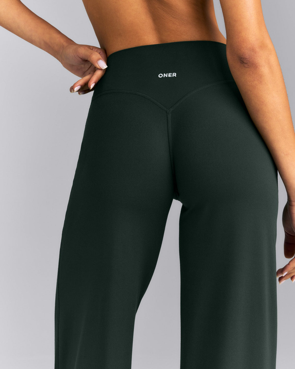 Oner Active SoftMotion™ Straight Leg Pants | Emerald Noir