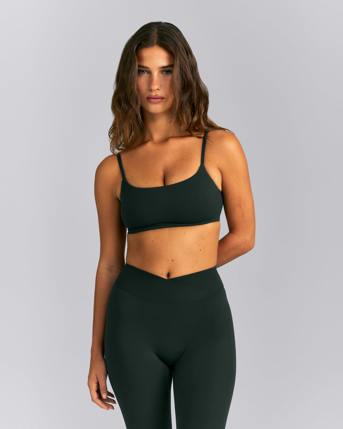 Oner Active SoftMotion™ Strappy Sports Bra | Emerald Noir