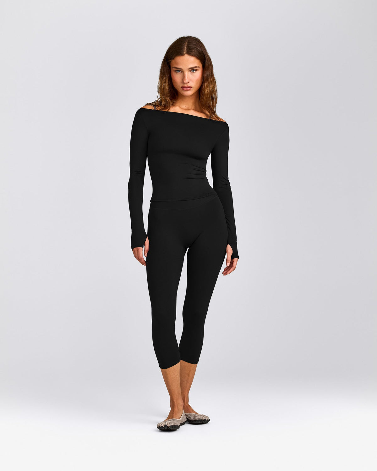 Oner Active FormeSoft™ Fitted Off-The-Shoulder Long Sleeve Top | Black