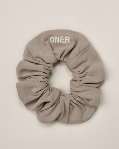 Oner Active SoftMotion™ Scrunchie | Warm Sand