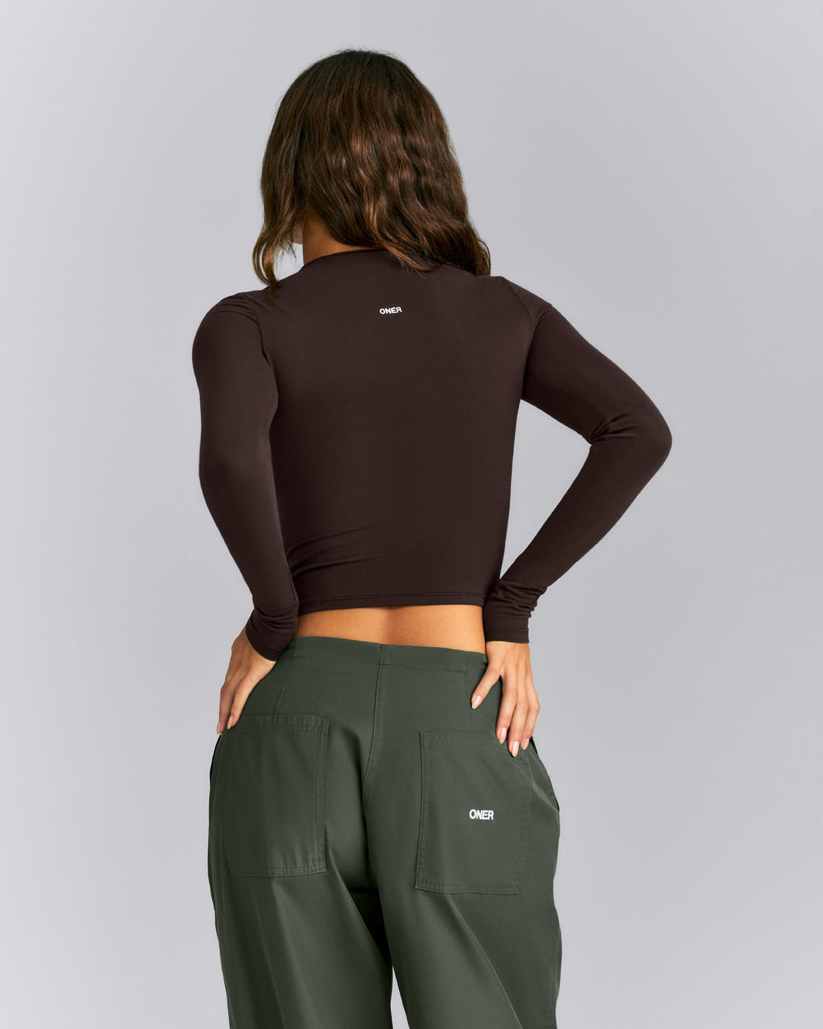Oner Active Fitted Cotton Long Sleeve Crew Neck Top | 70% Cocoa