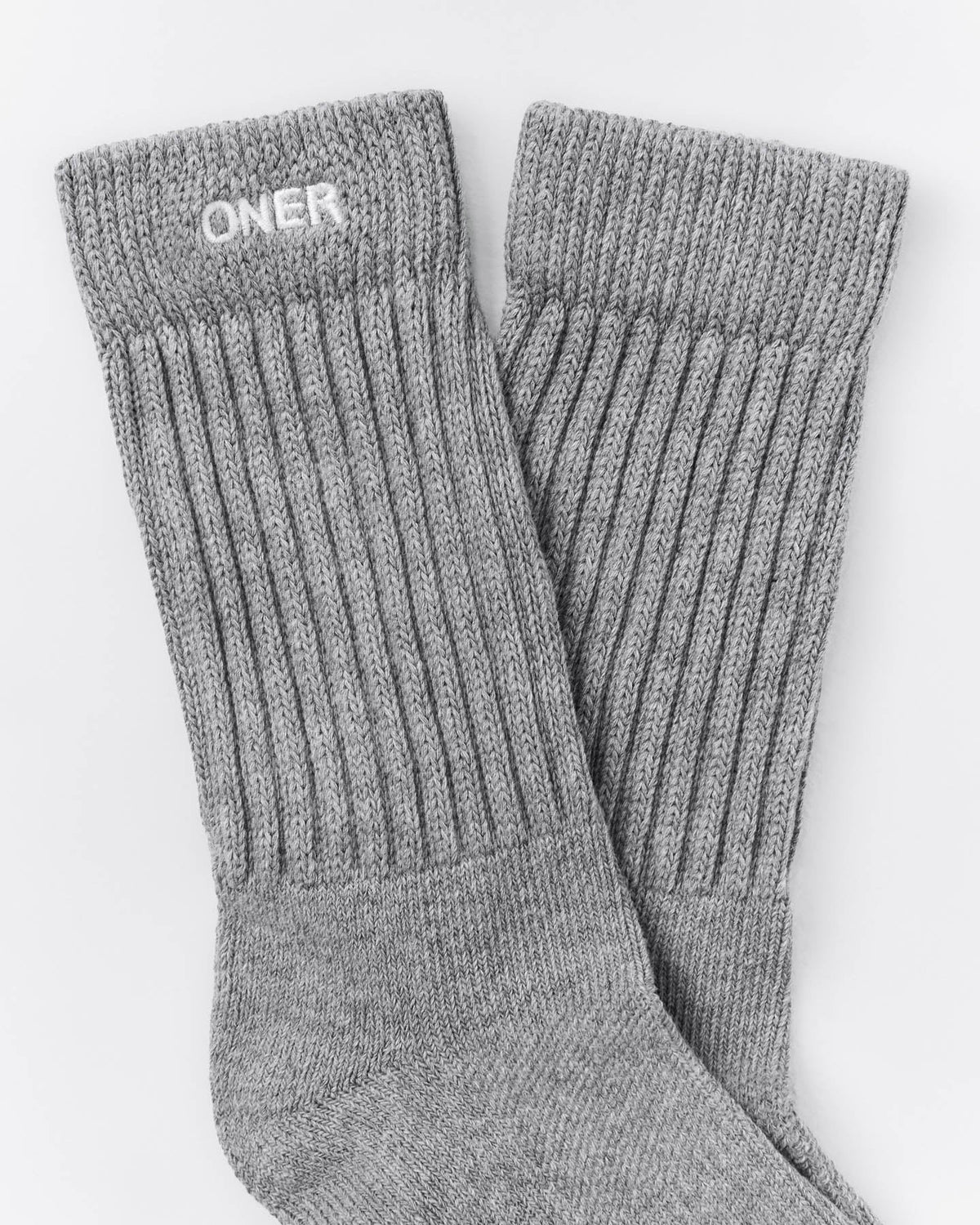 Oner Active Rib Long Crew Socks | Mid Gray Marl