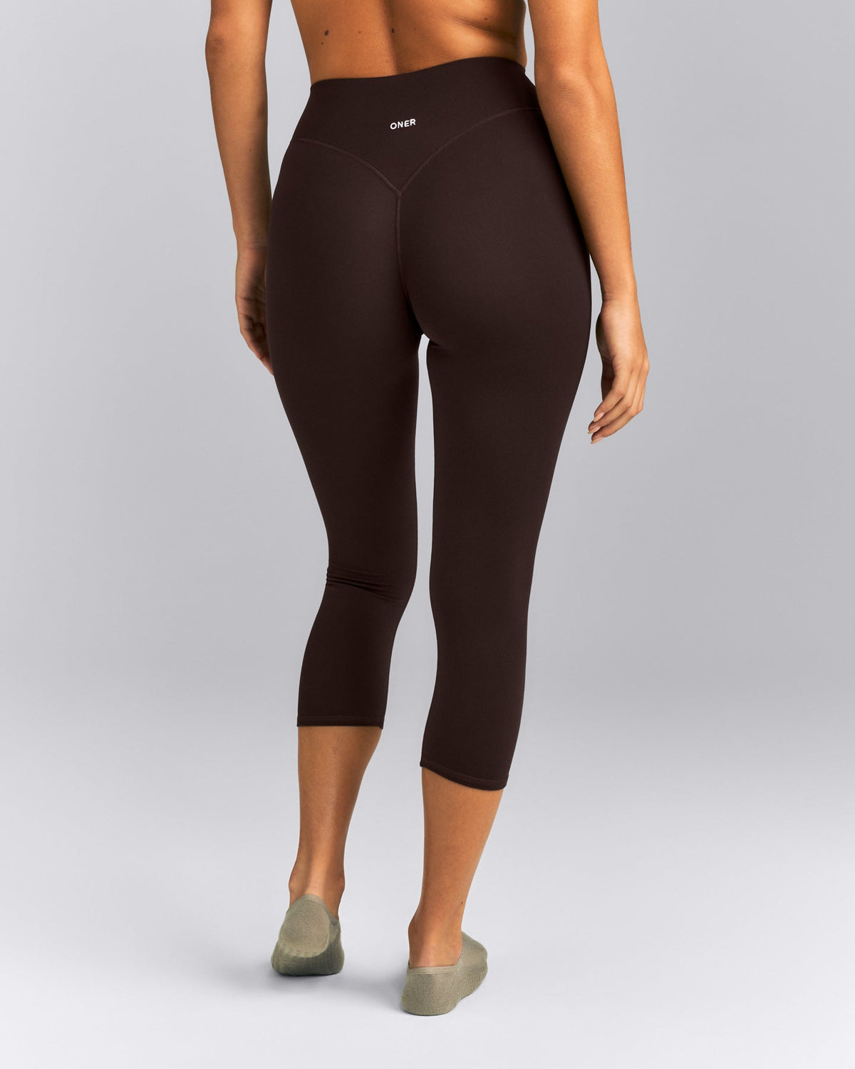 Oner Active SoftMotion™ 3/4 Length Leggings | 70% Cocoa