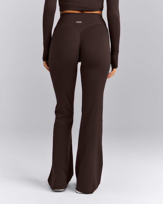 Oner Active SoftMotion™ Flared Pants | 70% Cocoa