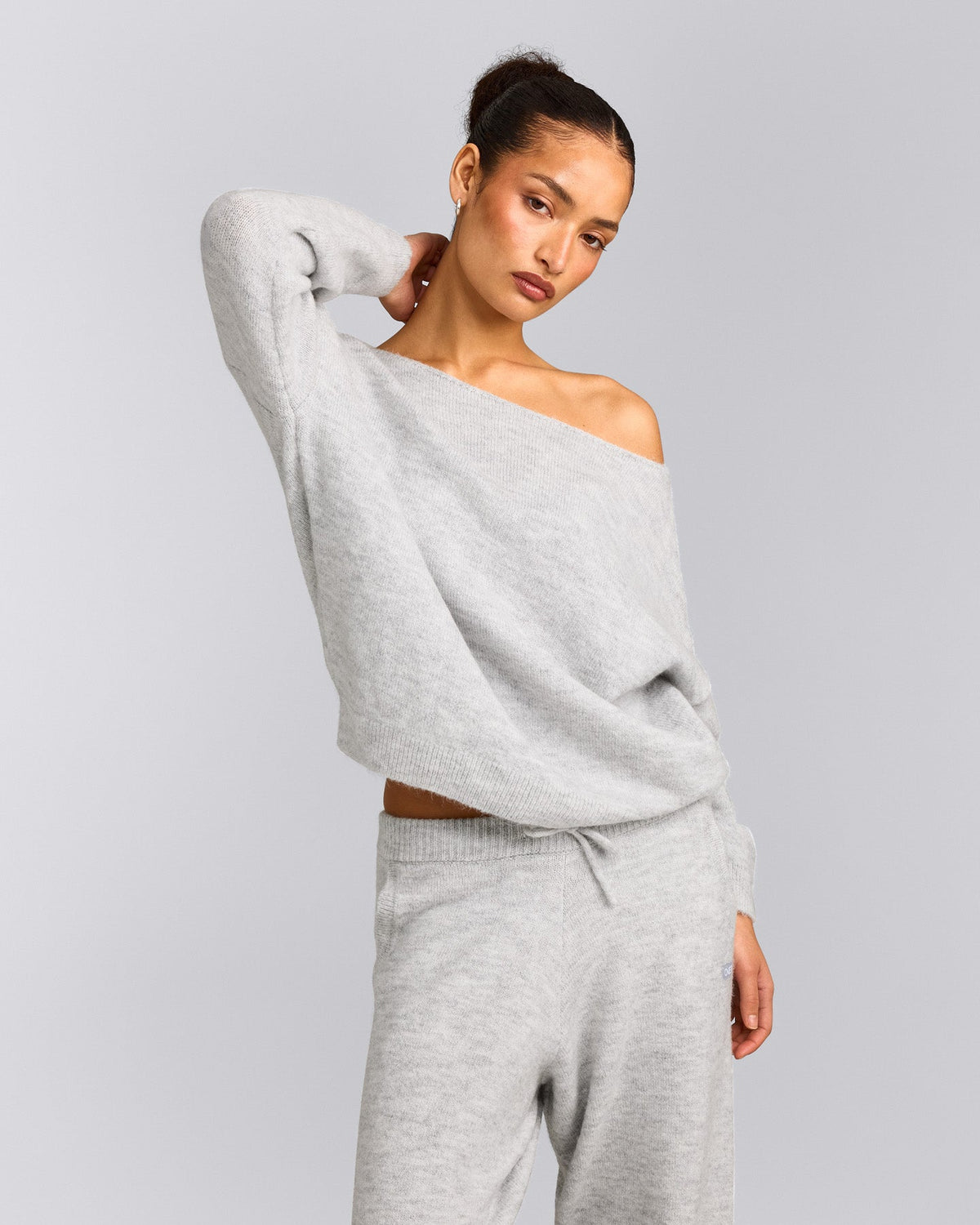 Oner Active Oversized Knit Off-The-Shoulder Sweater | Light Gray Marl