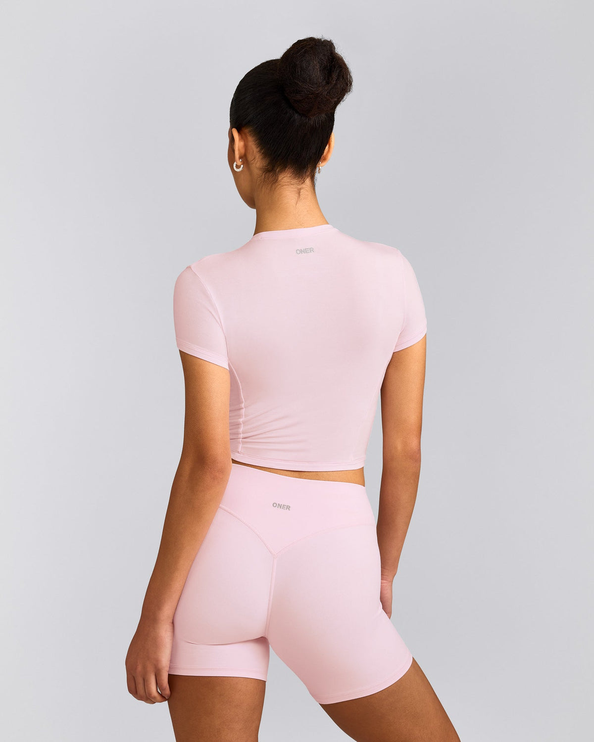 Oner Active Mellow™ Motion Crew Neck Mid Top | Soft Girl Pink