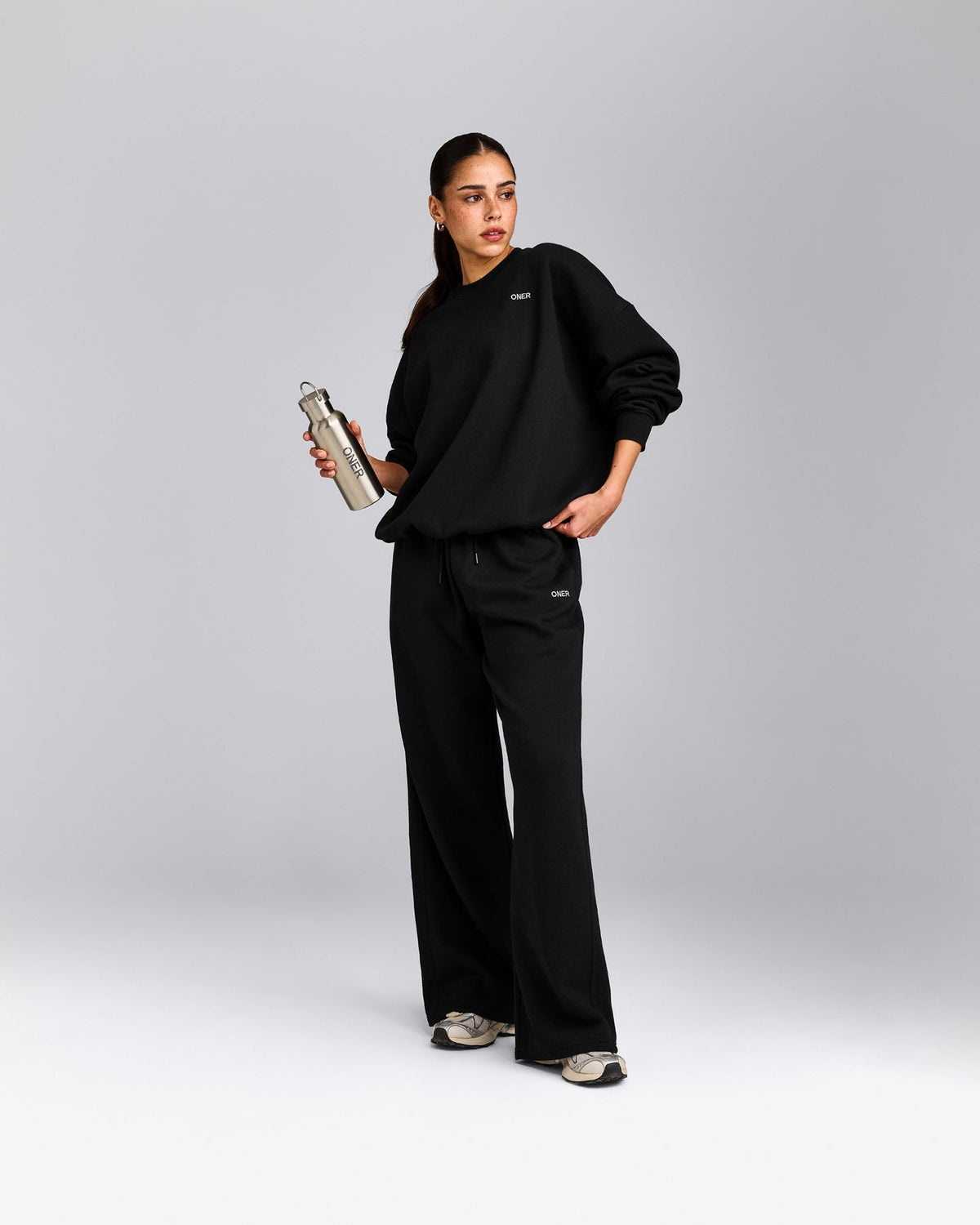 Oner Active Foundations All Season Crew Neck Sweatshirt | Black
