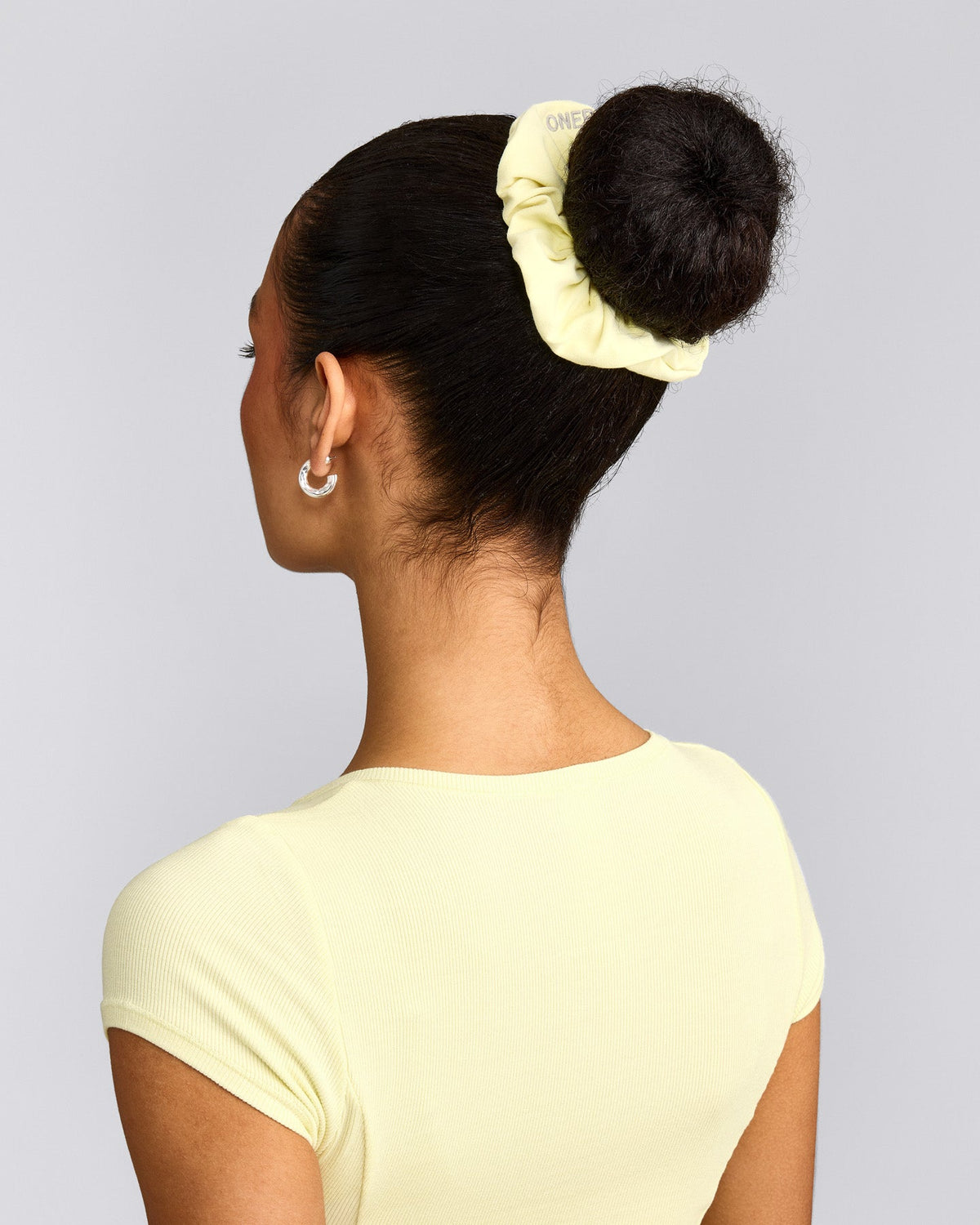 Oner Active SoftMotion™ Scrunchie | Pastel Yellow