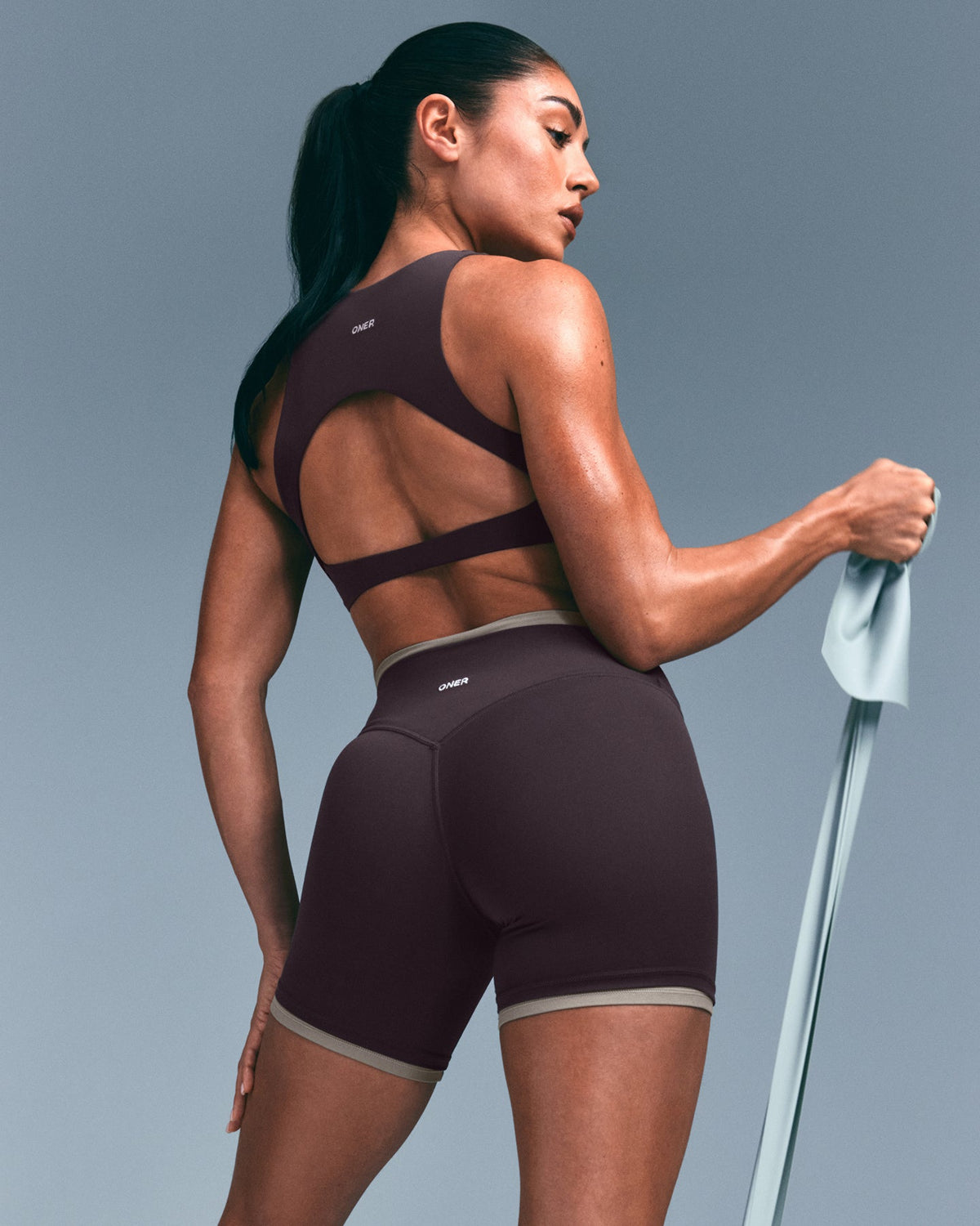 Oner Active SoftMotion™ High Neck Sports Bra | Dark Umber Brown