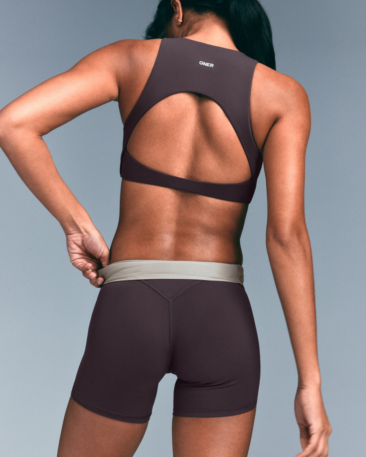 Oner Active SoftMotion™ High Waisted Shorts 6" | Dark Umber Brown