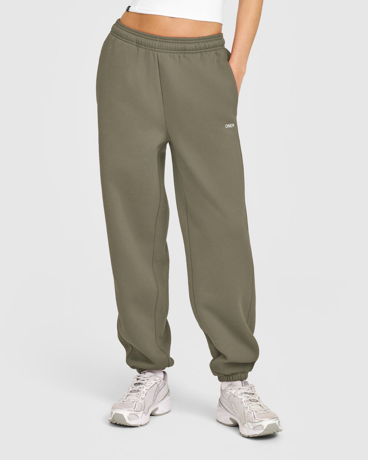 Oner Active Foundations Sweatpants | Alpine Green